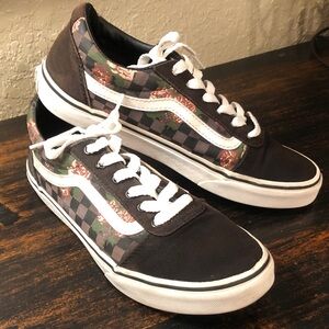 Vans Black Floral Checkered Sneakers 6W